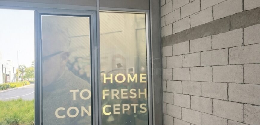 High-Exposure Commercial Shop for Sale