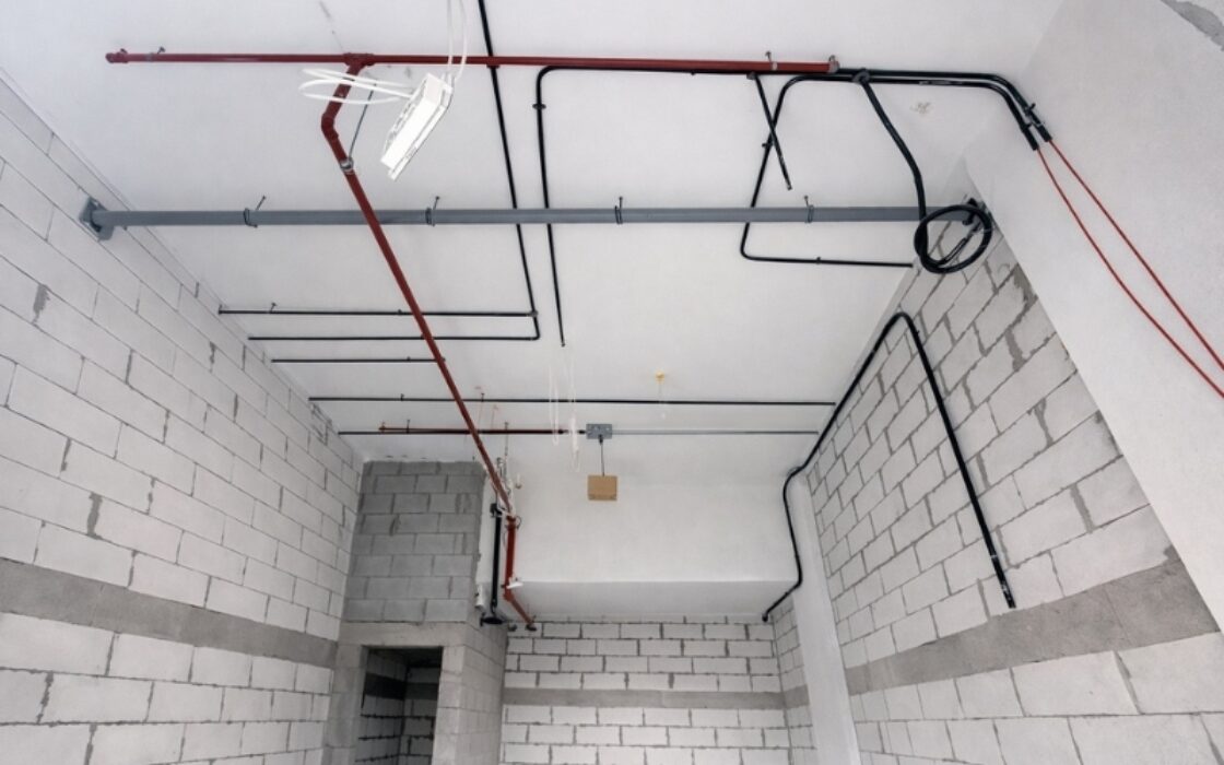 High-Exposure Commercial Shop for Sale