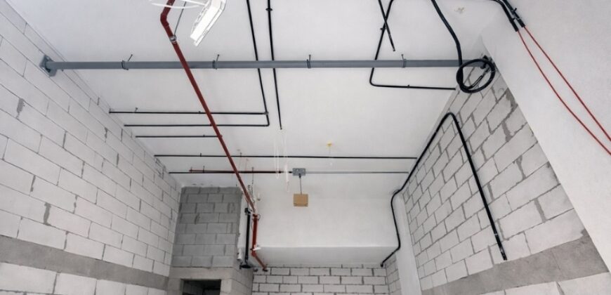 High-Exposure Commercial Shop for Sale