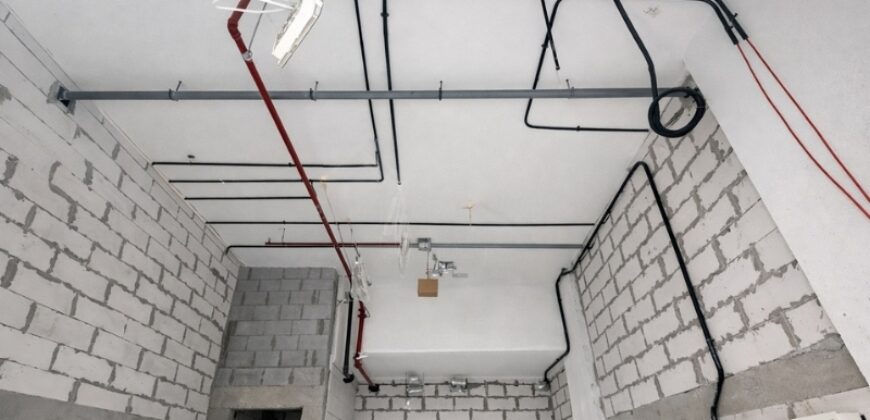 High-Exposure Commercial Shop for Sale