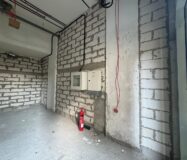 PRIME LOCATION || MAIN ROAD FACING || ACCESIBLE
