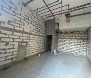 PRIME LOCATION || MAIN ROAD FACING || ACCESIBLE