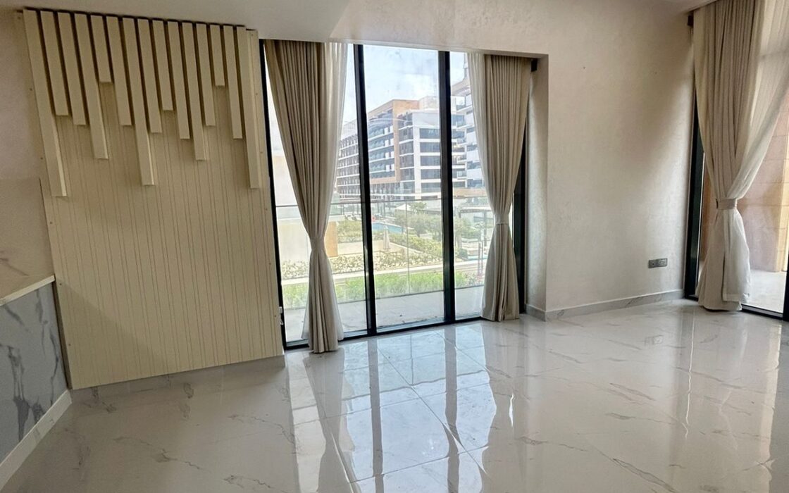Fully Upgraded | Fully Furnished | Kitchen Equipped