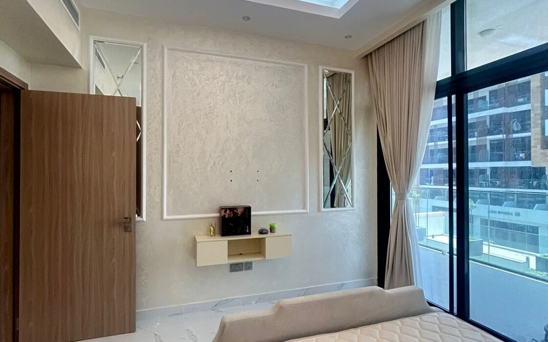 Fully Upgraded | Fully Furnished | Kitchen Equipped