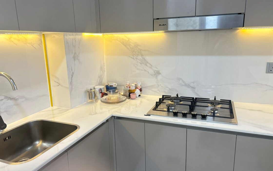 Fully Upgraded | Fully Furnished | Kitchen Equipped
