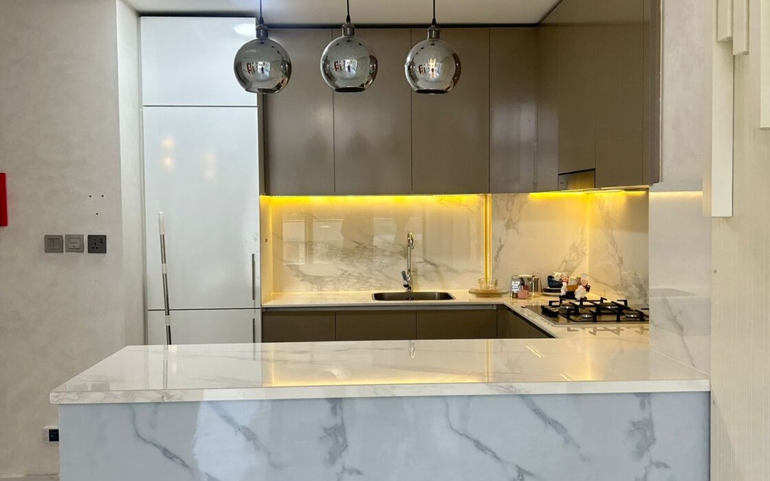 Fully Upgraded | Fully Furnished | Kitchen Equipped
