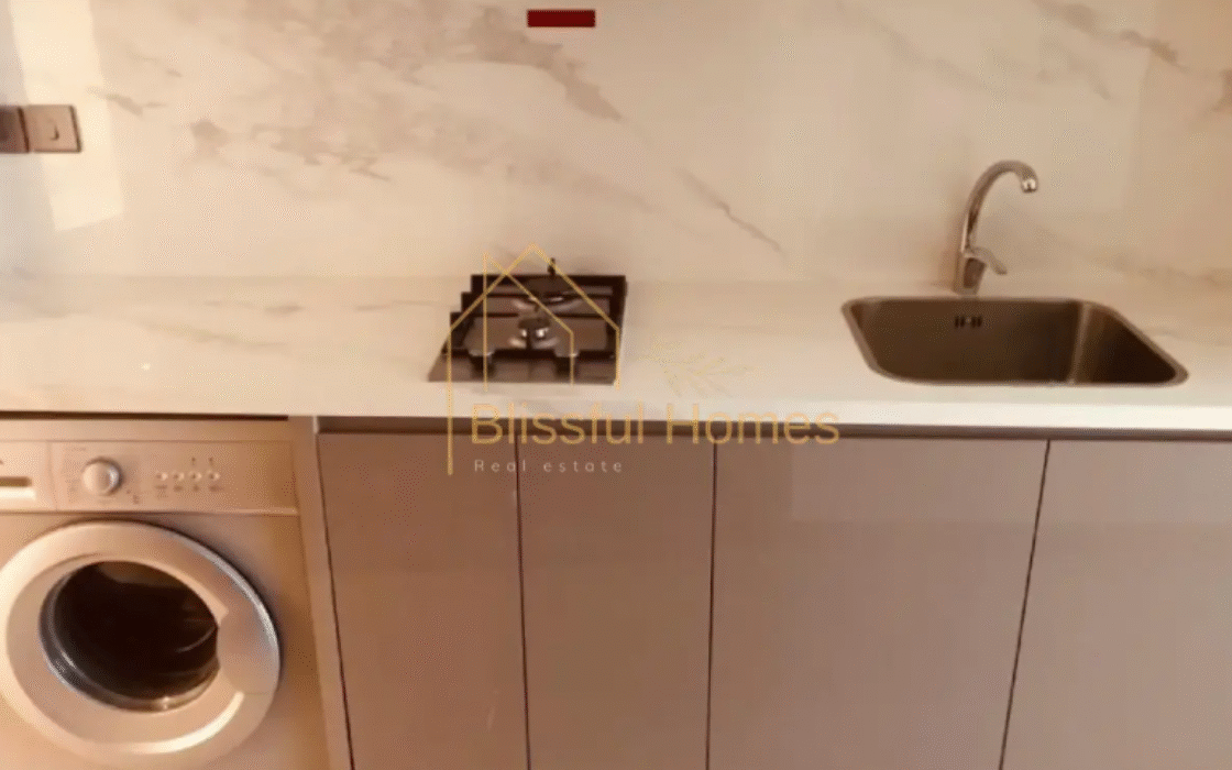 Beautiful Studio | Pool View | Kitchen Equipped