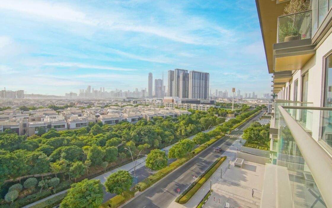 Luxury Fully Furnished/ VillaViews / High Floor