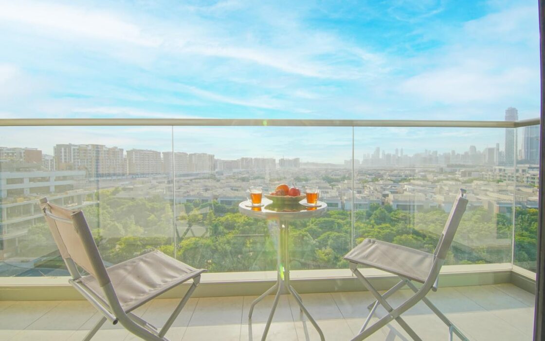 Luxury Fully Furnished/ VillaViews / High Floor