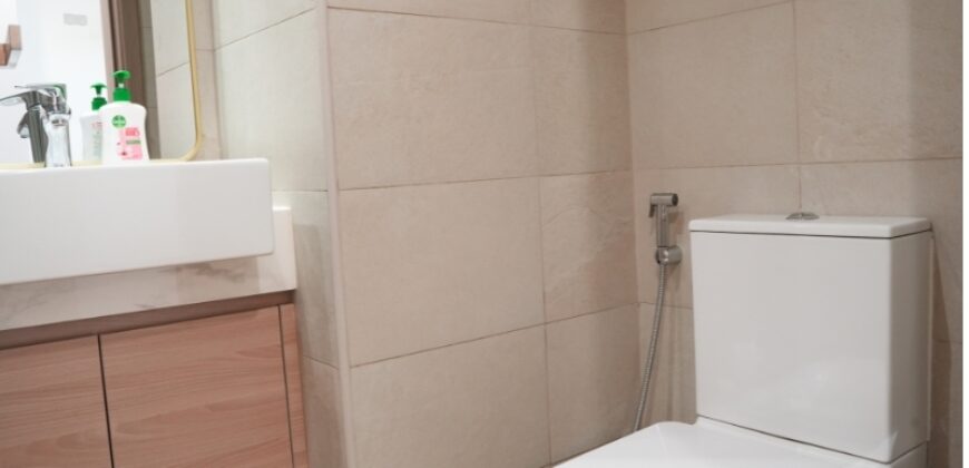 Modern Fully Furnished Studio Apartment for Sale in Azizi Riviera 33