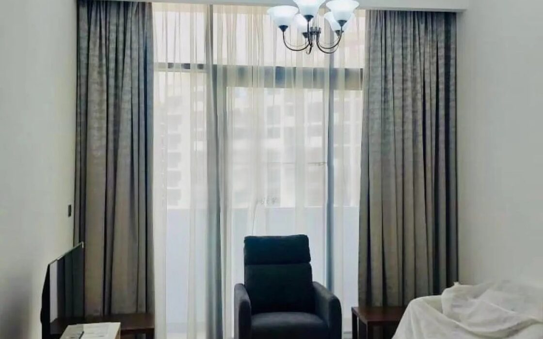 LUXURY | FULLY FURNISHED | PRIME LOCATION