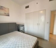 Stylish corner 1-BR Apartment in Hayat Boulevard