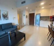 Stylish corner 1-BR Apartment in Hayat Boulevard