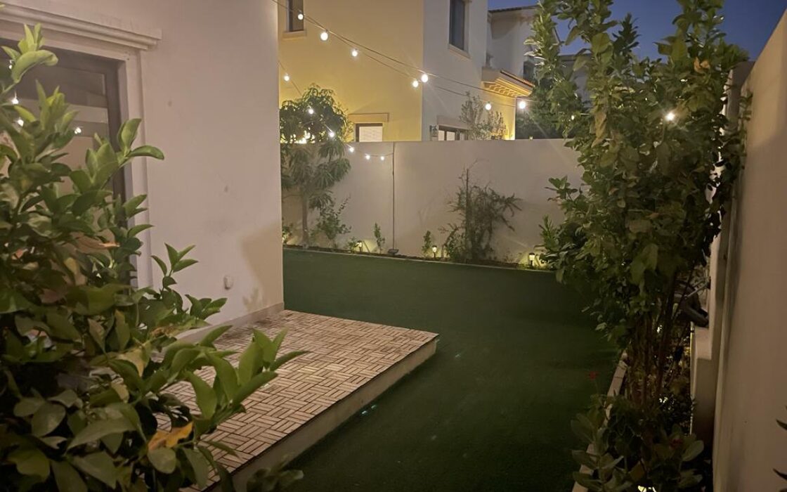 Perfect for Families | Bright Villa in Mira 4