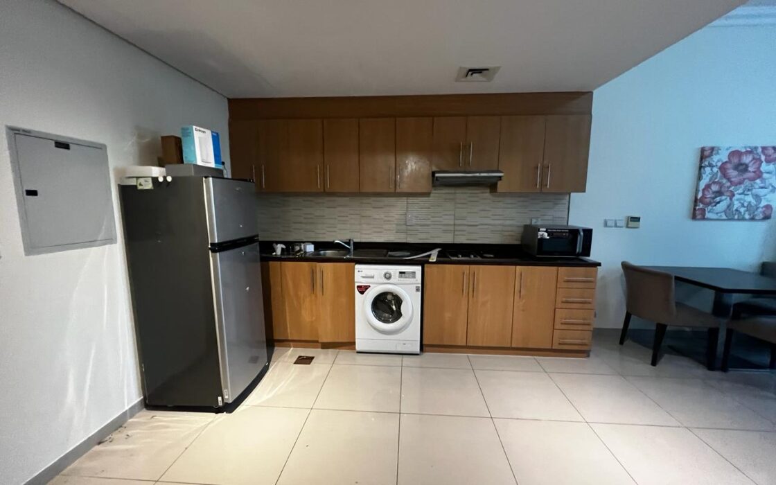 Luxury Studio in Lincoln Park – Prime West Side