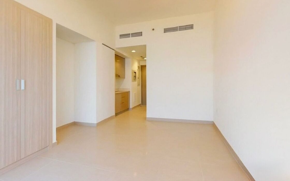 Elegant Studio in Azizi Riviera 33