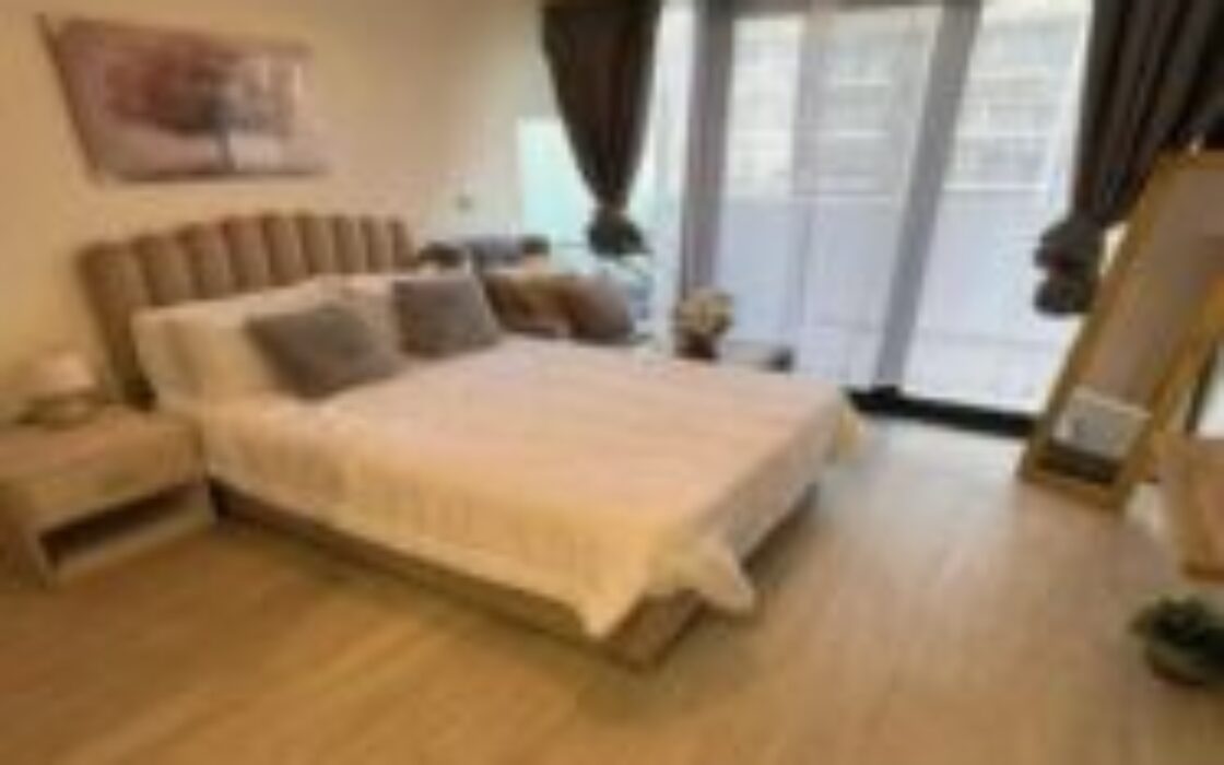 Luxury Furnished Studio for Rent in Azizi Riviera 26, Meydan Dubai