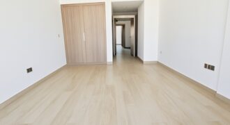 Elegant Studio with Balcony / Ready to Move