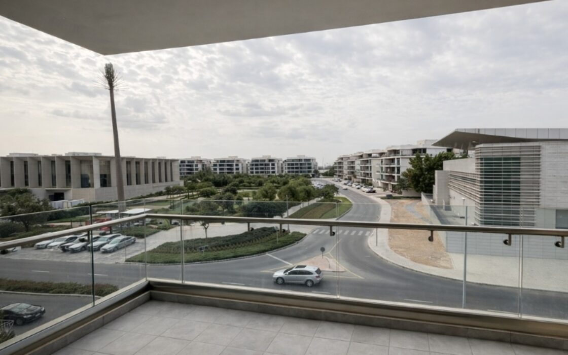 Perfect Family Home: 2BR + Maid Apartment for Rent in Polo Residence D6