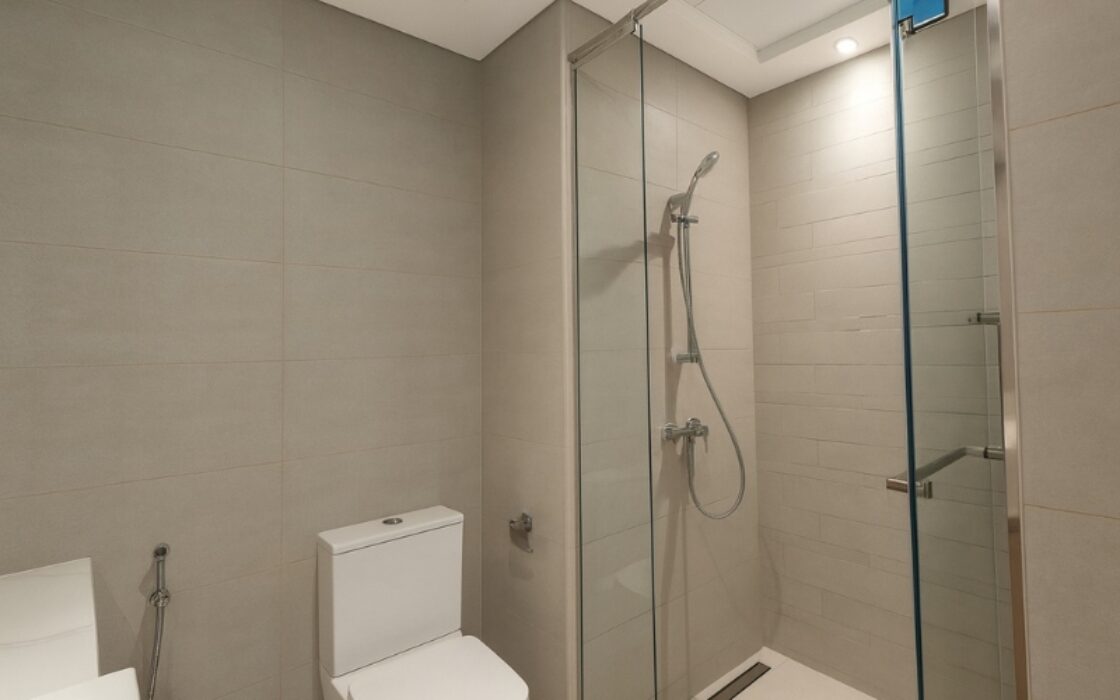 Elegant Studio with Balcony / Ready to Move