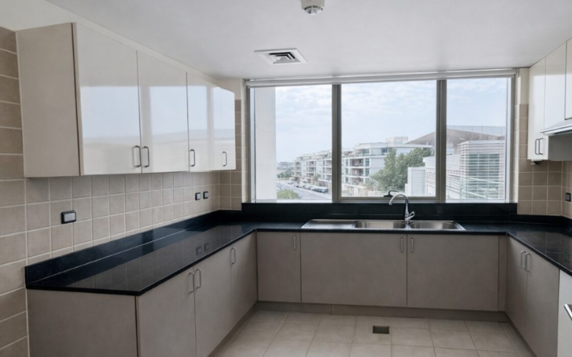 Perfect Family Home: 2BR + Maid Apartment for Rent in Polo Residence D6