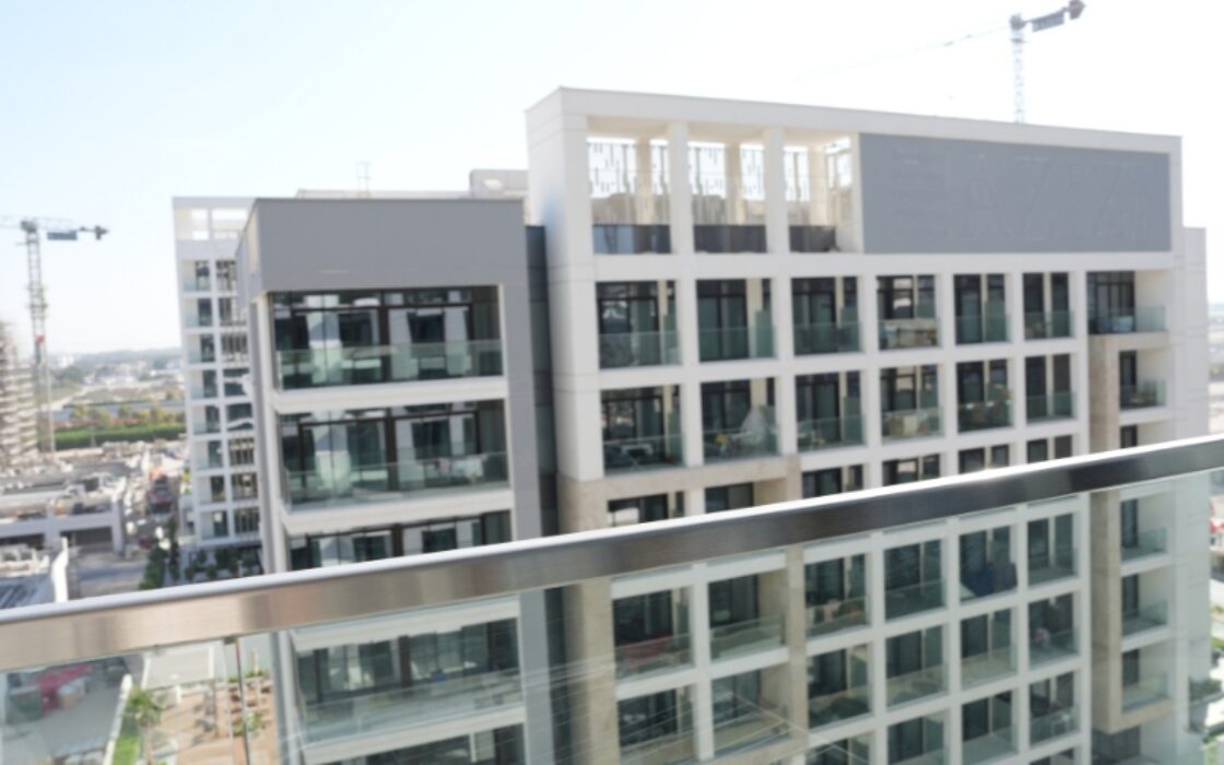 Stylish Studio Apartment in Azizi Riviera