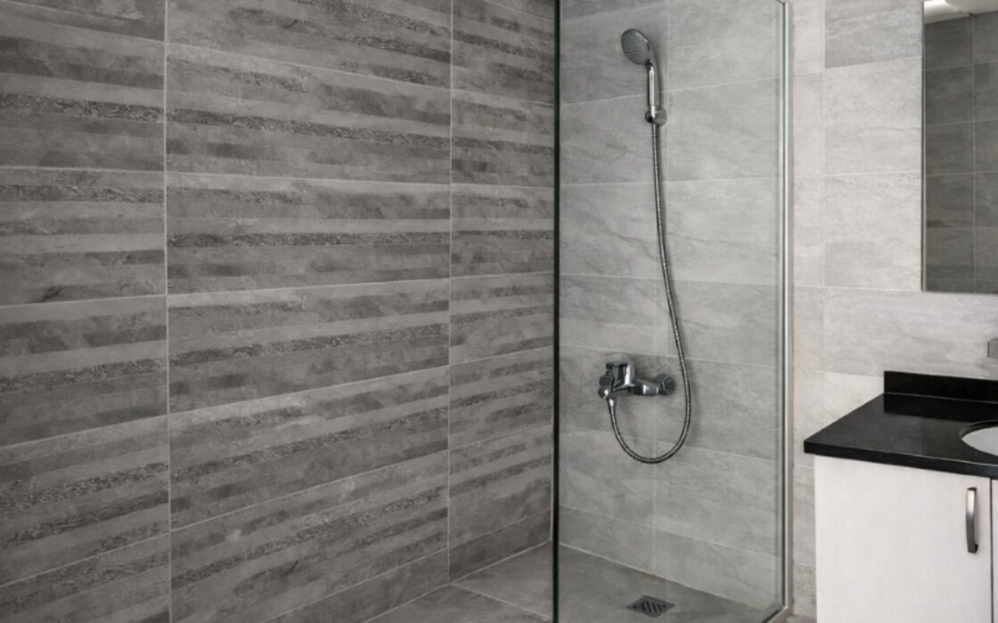 Perfect Family Home: 2BR + Maid Apartment for Rent in Polo Residence D6