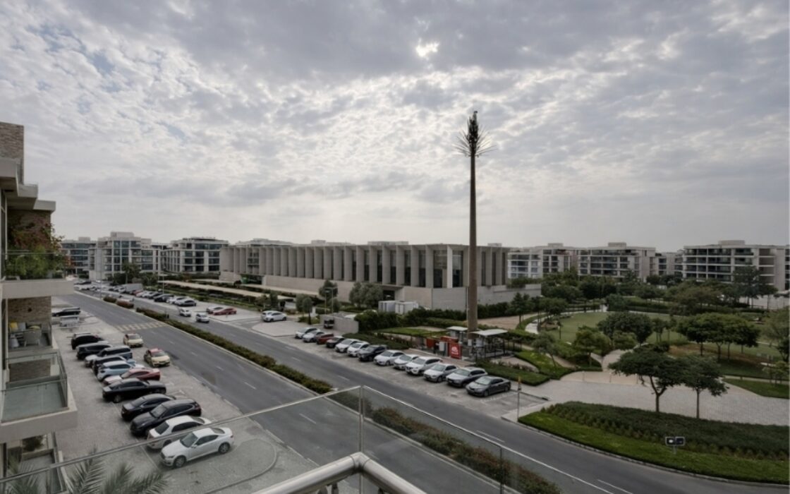 Perfect Family Home: 2BR + Maid Apartment for Rent in Polo Residence D6