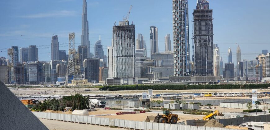 Modern Studio with Community Views for Rent in Azizi Riviera 5 Meydan