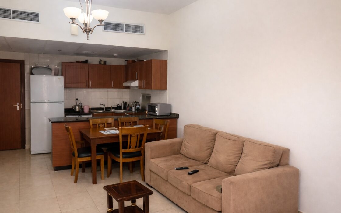 Spacious 1-Bedroom Apartment – Universal Apartment